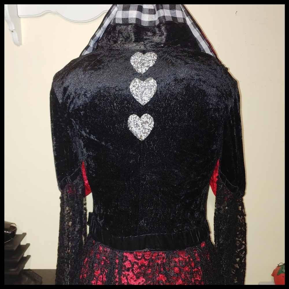 Queen of Hearts Dress - Picture 6 of 10